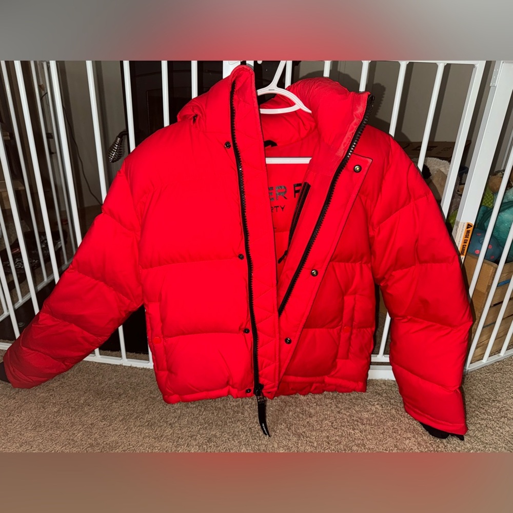 Aritzia’s The Super Puff - Shorty